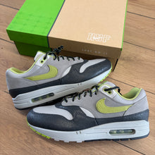Load image into Gallery viewer, Nike HUF Air Max 1s Size 10
