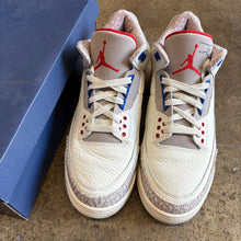 Load image into Gallery viewer, Jordan International Flight 3s Size 8
