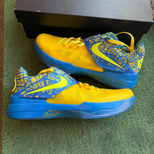 Load image into Gallery viewer, Nike Scoring Title KD IVs Size 10.5
