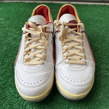 Load image into Gallery viewer, Jordan Off White 2s Size 9.5
