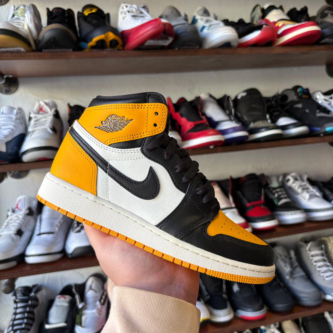 Jordan Taxi 1s Size 5.5Y