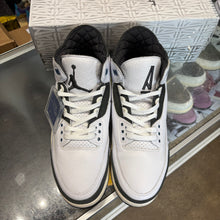 Load image into Gallery viewer, Jordan A Ma Maniere Diffused Blue 3s Size 12.5
