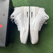 Load image into Gallery viewer, Jordan Pure Money 3s Size 11.5
