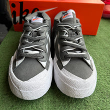 Load image into Gallery viewer, Nike Sacai Iron Grey Low Blazers Size 8
