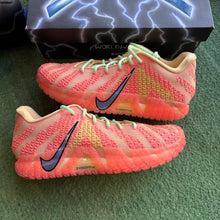 Load image into Gallery viewer, Nike Daybreak JA 3s Size 12
