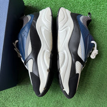 Load image into Gallery viewer, Dior B22s Size 44
