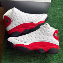 Load image into Gallery viewer, Jordan Chicago 13s Size 13
