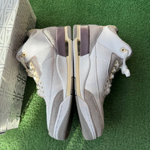Load image into Gallery viewer, Jordan A Ma Maniere 3s Size 12.5W/11M
