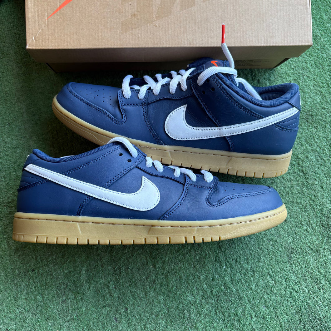 Nike Navy Gum SB Low Dunks Size 11
