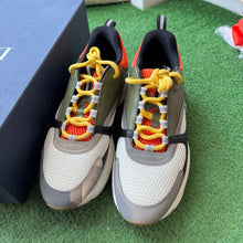 Load image into Gallery viewer, Dior B22s Size 45

