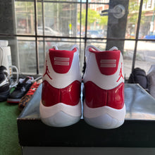 Load image into Gallery viewer, Jordan Cherry 11s Size 9
