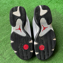 Load image into Gallery viewer, Jordan Black Toe 14s Size 9
