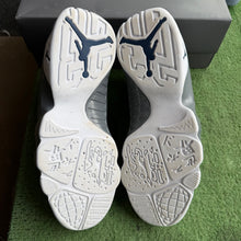 Load image into Gallery viewer, Jordan Flint 9s Size 12
