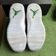 Load image into Gallery viewer, Jordan Wings 10s Size 10
