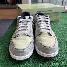 Load image into Gallery viewer, Nike Union Passport Pack Pistachio Low Dunks Size 9
