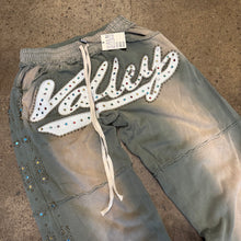 Load image into Gallery viewer, Vale Skittle Green Sweats
