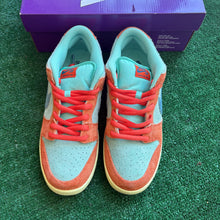 Load image into Gallery viewer, Nike SB Orange Emerald Rise Low Dunks Size 11
