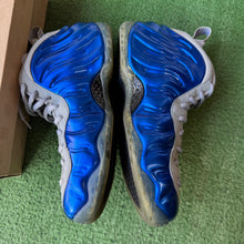 Load image into Gallery viewer, Nike Sport Royal Foamposites Size 10.5
