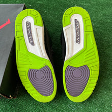 Load image into Gallery viewer, Jordan Joker 3s Size 11
