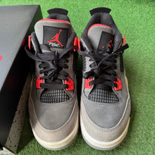 Load image into Gallery viewer, Jordan Infrared 4s Size 7Y
