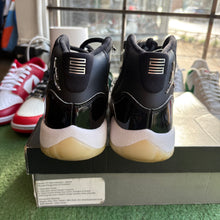 Load image into Gallery viewer, Jordan Jubilee 11s Size 6Y
