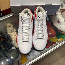Load image into Gallery viewer, Jordan Chicago 13s Size 10.5
