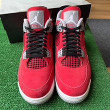 Load image into Gallery viewer, Jordan Toro 4s Size 12
