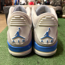 Load image into Gallery viewer, Jordan Lucky Shorts 3s Size 12
