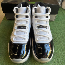 Load image into Gallery viewer, Jordan Concord 11s Size 10.5
