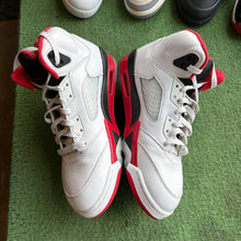 Load image into Gallery viewer, Jordan Black Tongue Fire Red 5s Size 10.5
