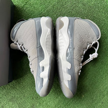 Load image into Gallery viewer, Jordan Cool Grey 9s Size 8.5
