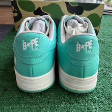Load image into Gallery viewer, A Bathing Ape Teal Bapestas Size 9
