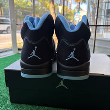 Load image into Gallery viewer, Jordan University Blue 5s Size 12
