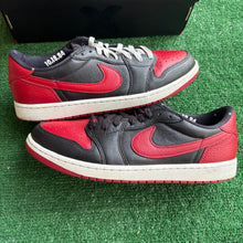 Load image into Gallery viewer, Jordan Banned Low 1s Size 13
