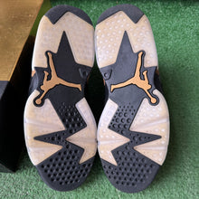 Load image into Gallery viewer, Jordan DMP 6s Size 9
