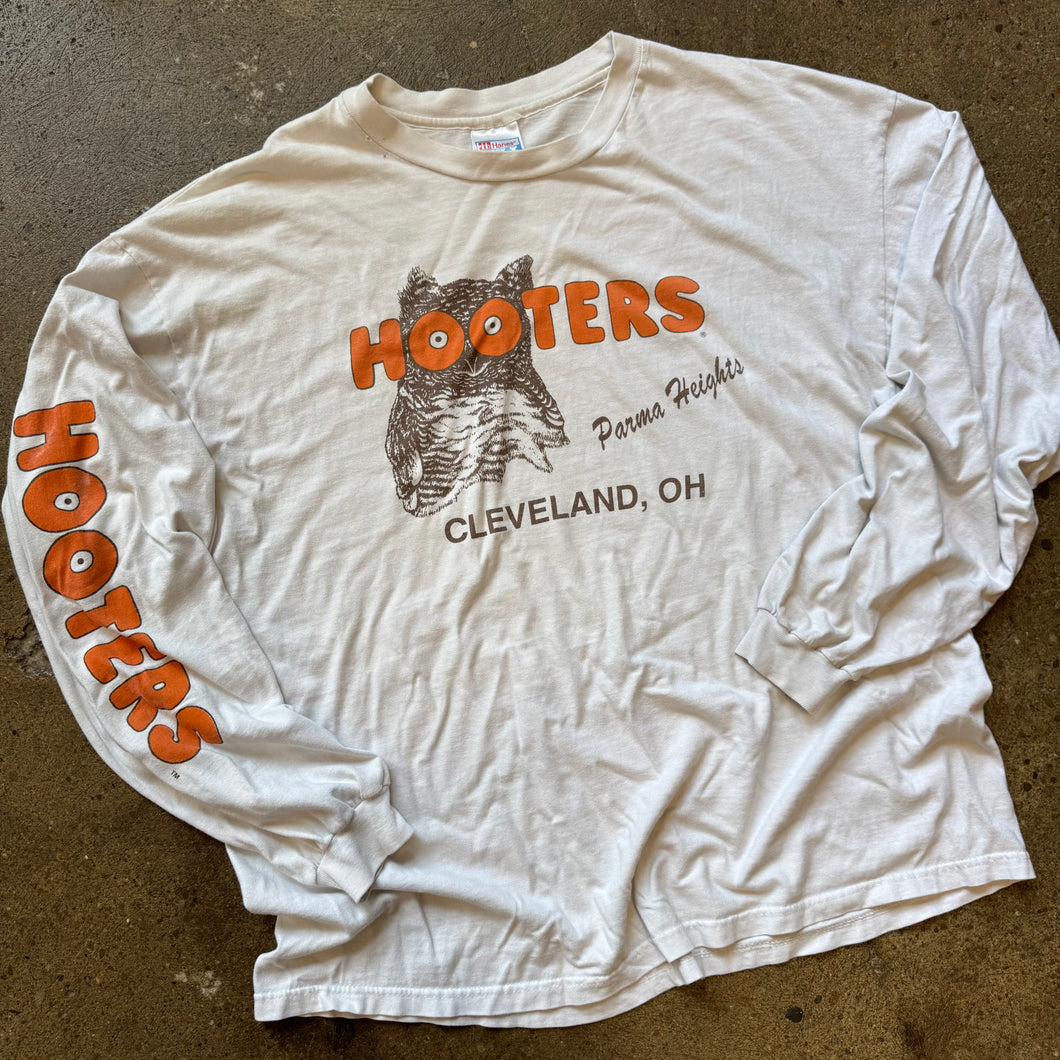 Vintage Cleveland Hooters Long Sleeve Size XXL