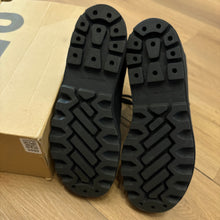 Load image into Gallery viewer, Adidas Yeezy Pirate Black 950s Size 9
