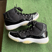Load image into Gallery viewer, Jordan Jubilee 11s Size 7Y
