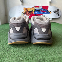 Load image into Gallery viewer, Adidas Yeezy Tephra 700 V2s Size 10
