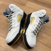 Load image into Gallery viewer, Jordan A Ma Maniere Dawn 5s Size 13W/11.5M
