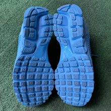 Load image into Gallery viewer, Nike Zoom Lakeside Vomero 5s Size 9
