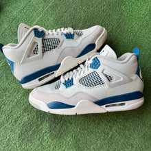 Load image into Gallery viewer, Jordan Military Blue 4s Size 10.5

