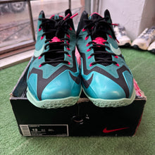 Load image into Gallery viewer, Nike LeBron South Beach 11s Size 13
