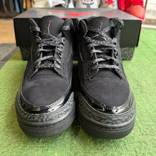 Load image into Gallery viewer, Jordan Black Cat 3s Size 9
