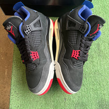 Load image into Gallery viewer, Jordan Rare Air 4s Size 9.5
