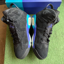 Load image into Gallery viewer, Jordan Aqua 6s Size 10
