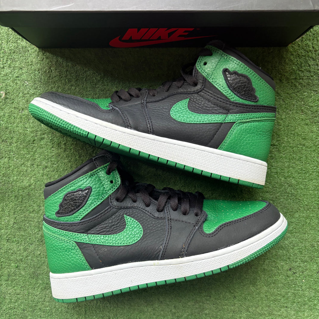 Jordan Pine Green 1s Size 6Y