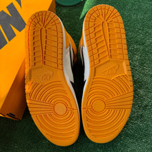 Load image into Gallery viewer, Jordan Taxi 1s Size 12
