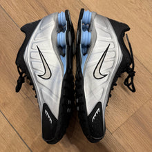 Load image into Gallery viewer, Nike Shox R4s Size 9
