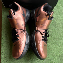 Load image into Gallery viewer, Nike Christmas KD 4s Size 10
